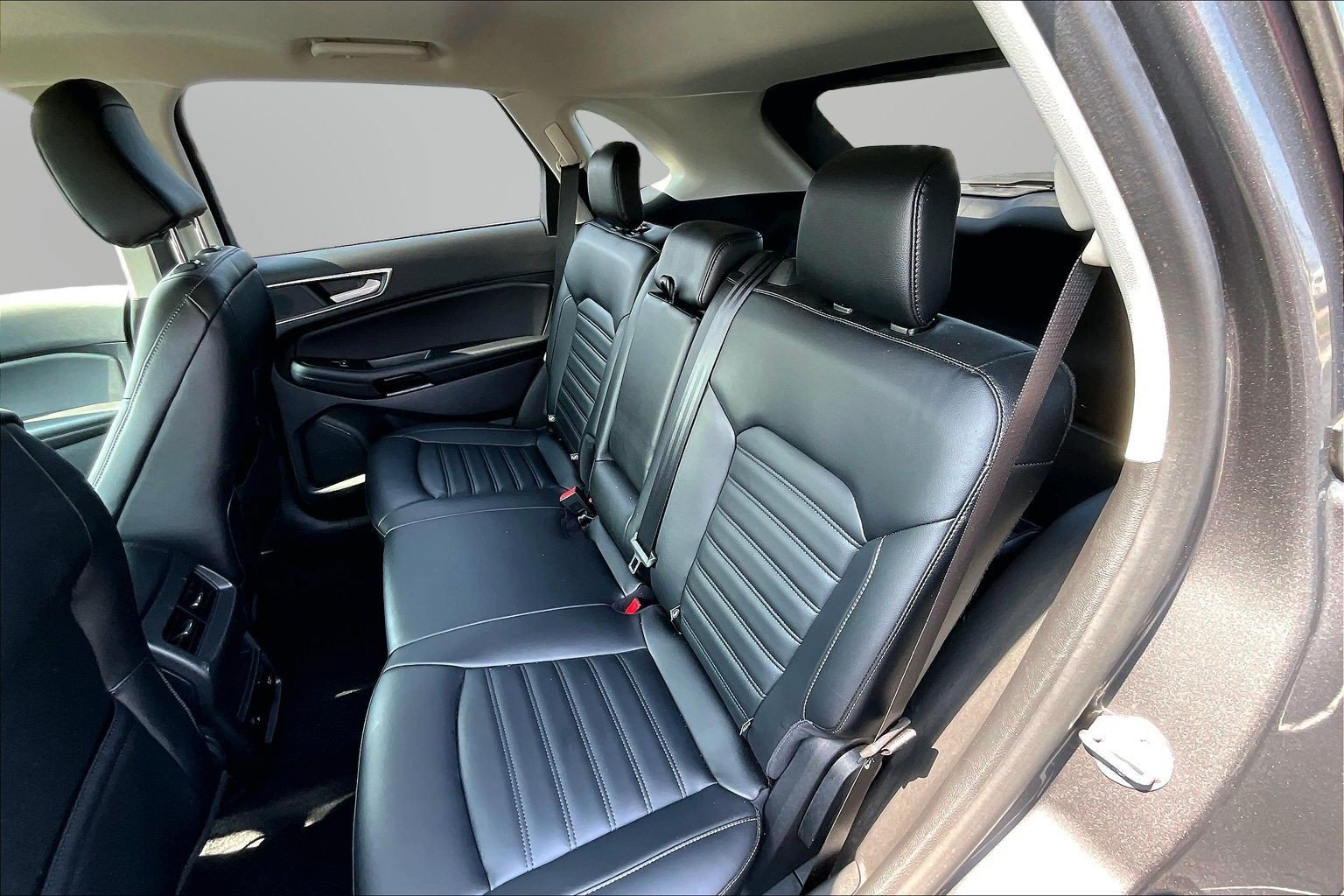 Used 2023 Ford Edge SEL w/ Convenience Package AWD/4WD image 18
