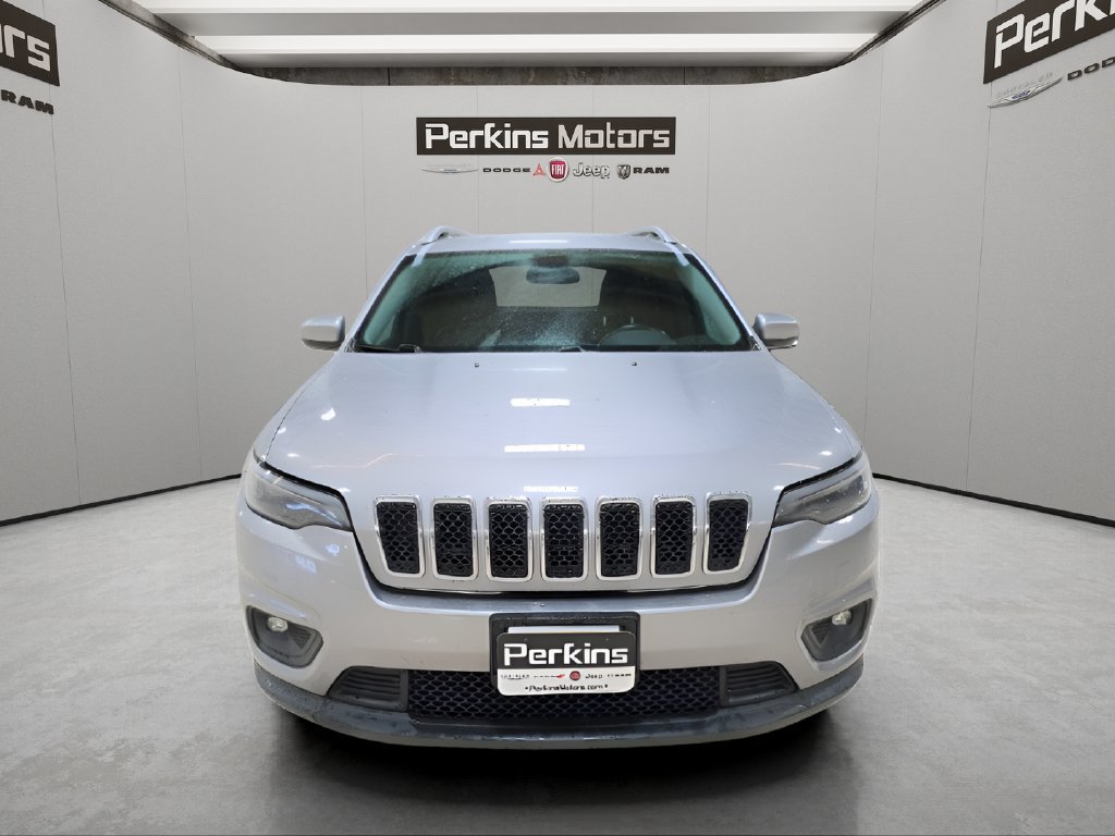 Used 2019 Jeep Cherokee Latitude Plus AWD/4WD image 11