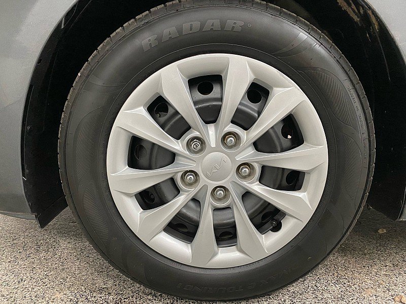 Used 2023 Kia Forte LX image 23