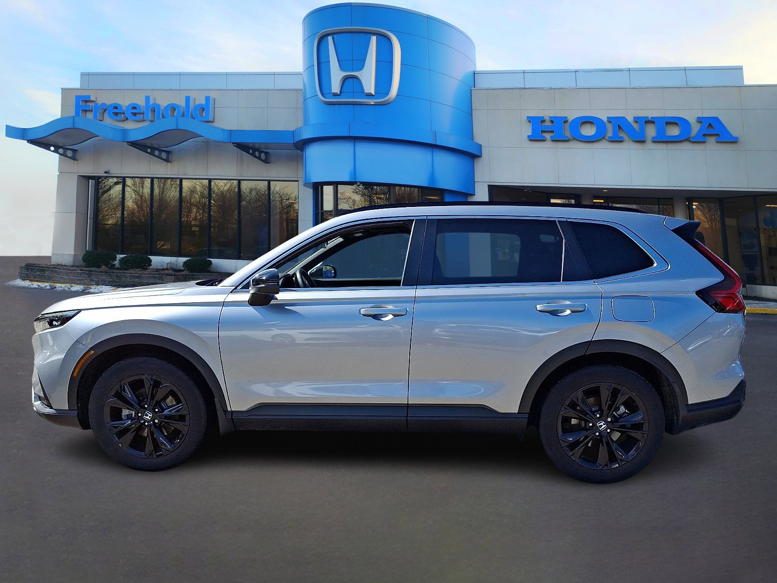 Certified 2023 Honda CR-V Sport Touring image 4