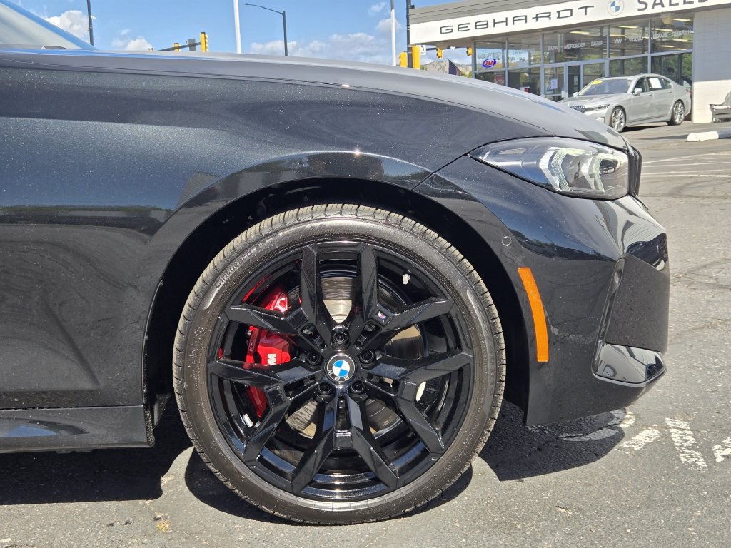 Certified 2026 BMW 330i xDrive Sedan w/ M Sport Package AWD/4WD image 11