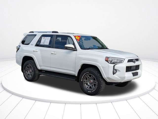 Used 2021 Toyota 4Runner SR5 AWD/4WD image 2