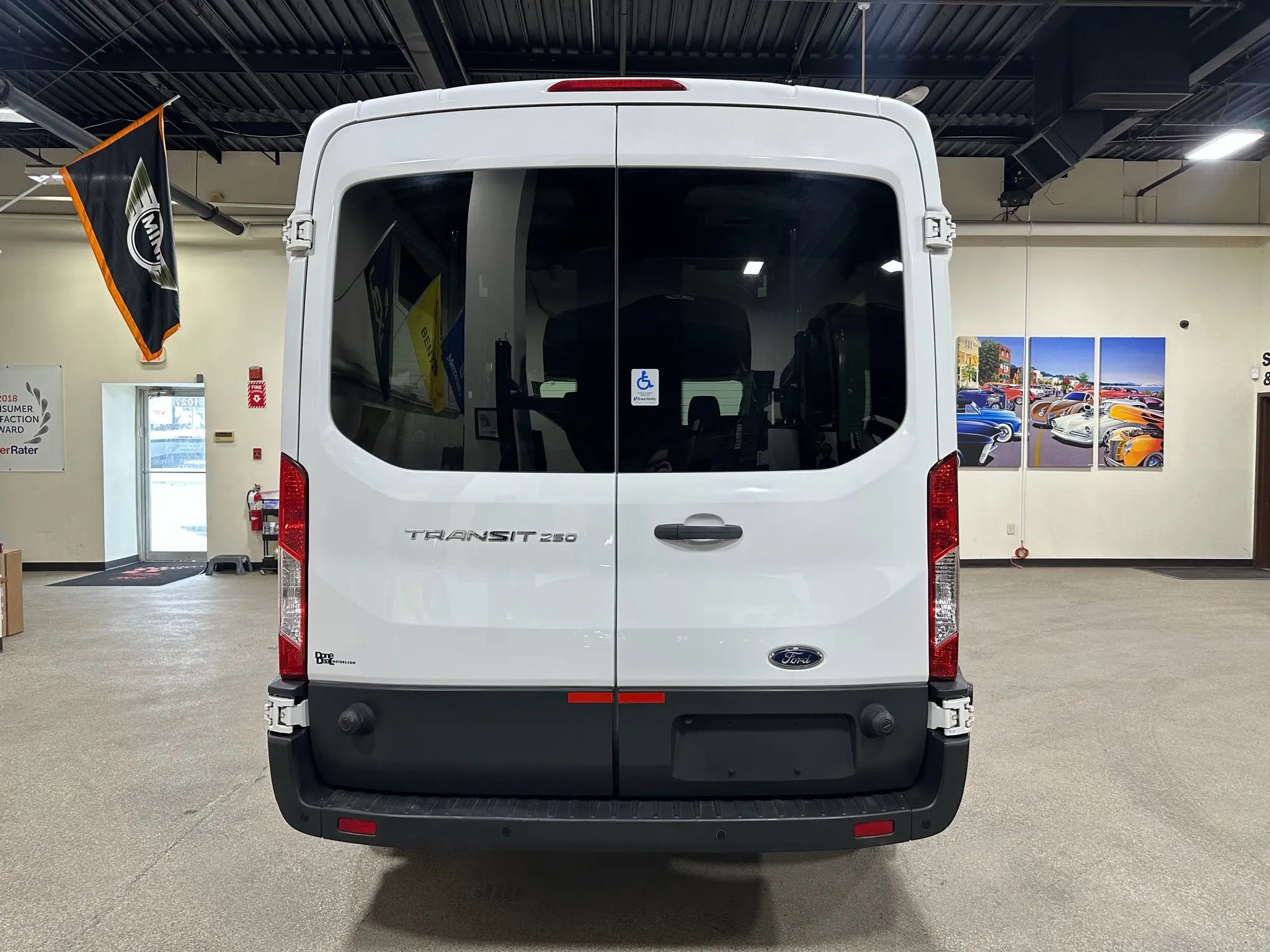 Used 2015 Ford Transit 250 148 Medium Roof RWD image 10