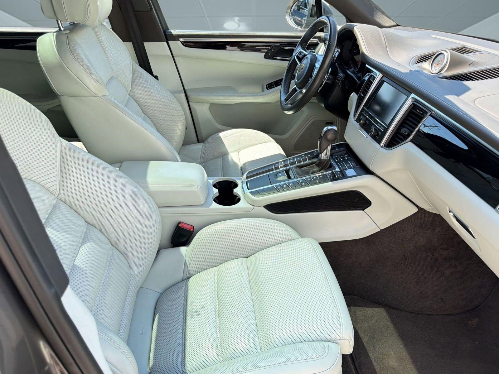 Used 2016 Porsche Macan S AWD/4WD image 29
