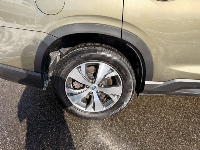 Certified 2023 Subaru Ascent Premium w/ Convenience Package image 12