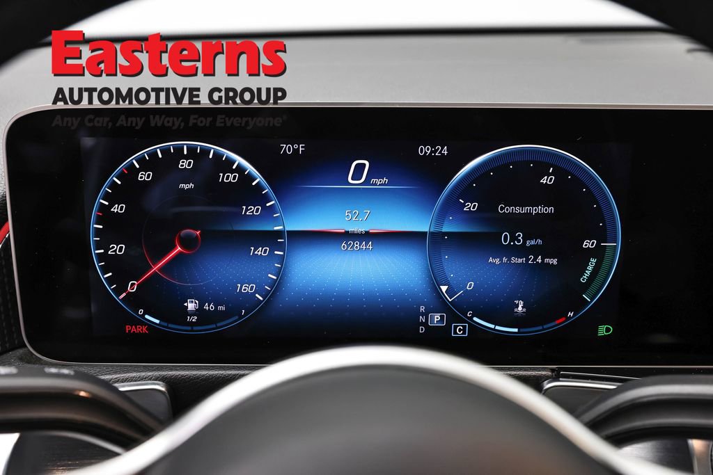 Used 2021 Mercedes-Benz GLB 250 4MATIC w/ Premium Package image 17