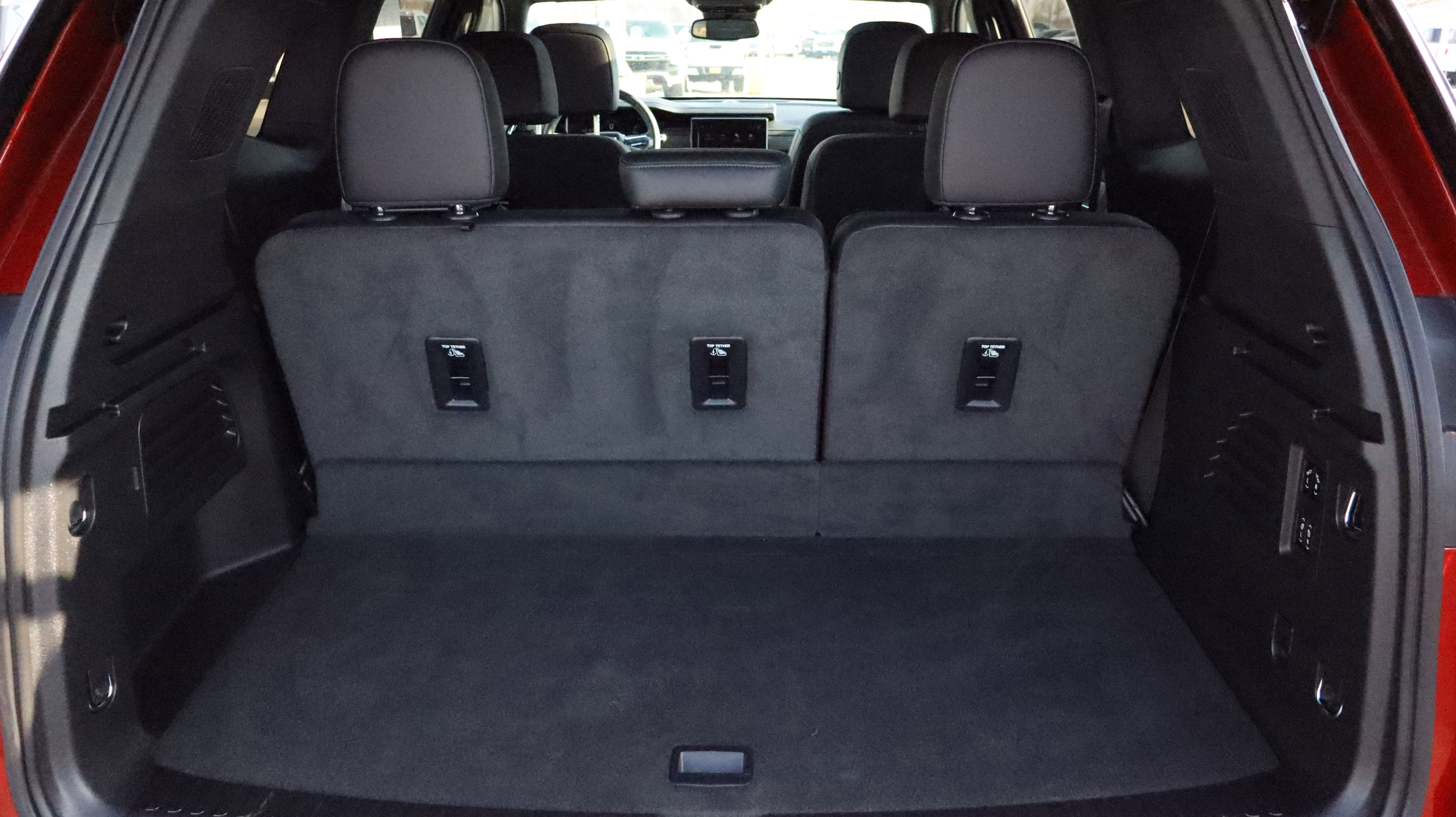 Certified 2024 GMC Acadia Denali w/ LPO, Floor Liner Package image 15