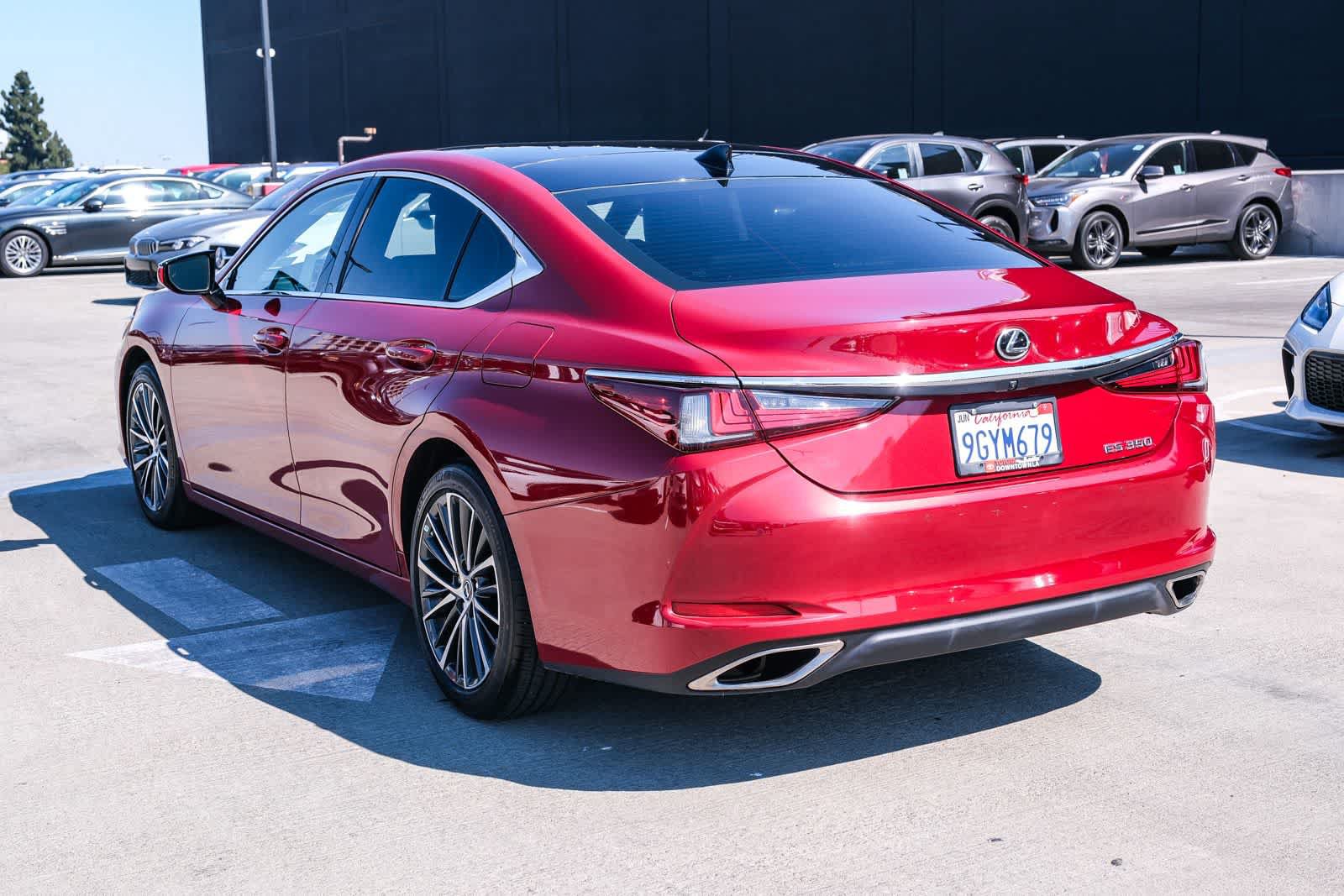 Used 2023 Lexus ES 350 w/ Premium Package FWD image 6