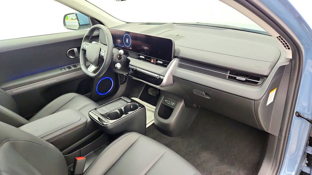Used 2025 Hyundai Ioniq 5 Limited image 25