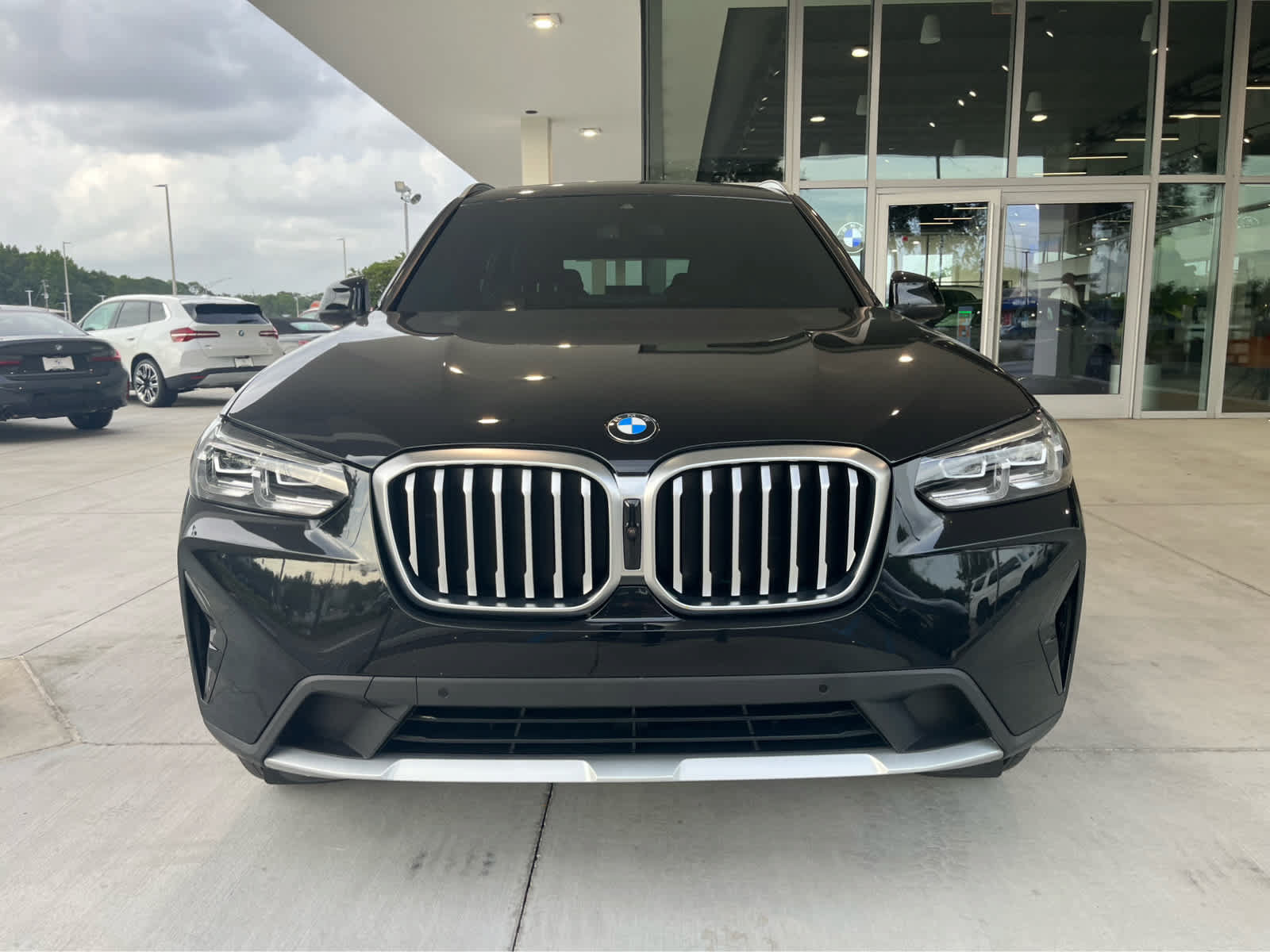 Used 2023 BMW X3 sDrive30i w/ Premium Package RWD image 2