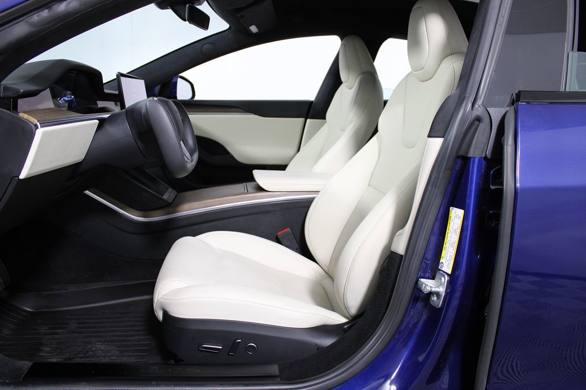 Used 2022 Tesla Model S AWD/4WD image 8