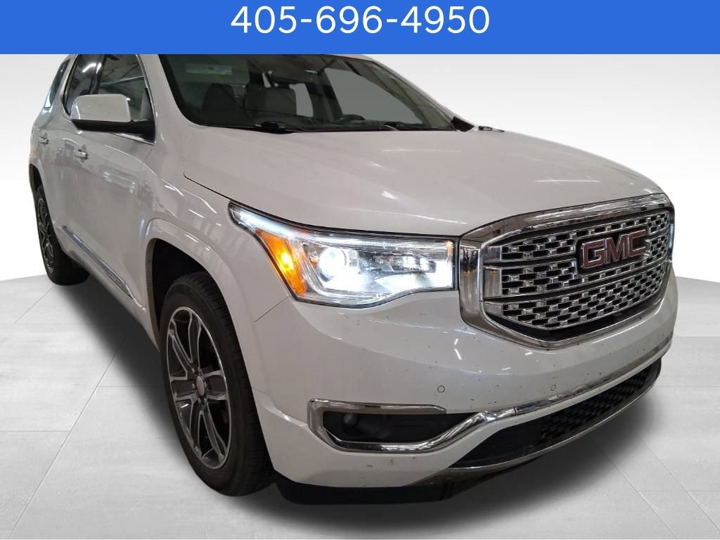 Used 2019 GMC Acadia Denali w/ Technology Package image 2