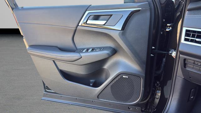 New 2026 Mitsubishi Outlander LE FWD image 10