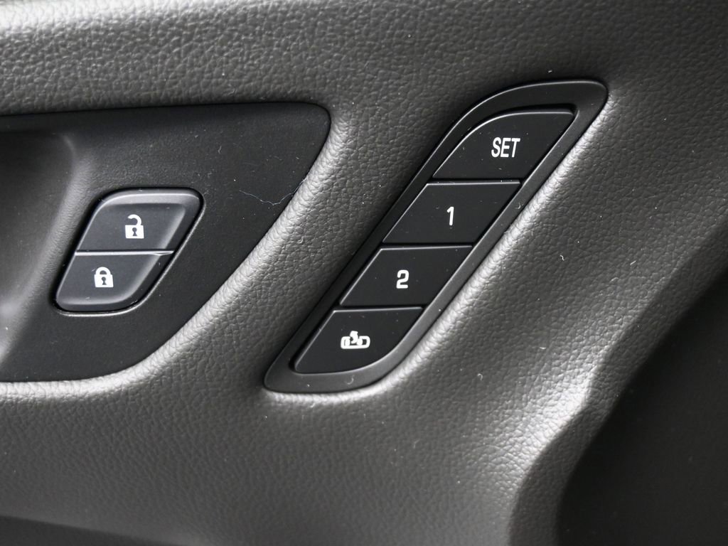 Used 2019 Buick Envision Essence image 5