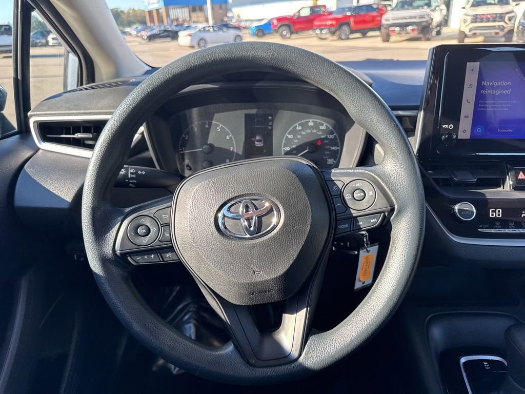 Used 2024 Toyota Corolla LE image 12