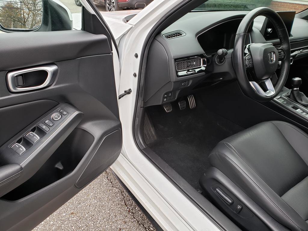 Used 2024 Honda Civic Sport Touring image 8