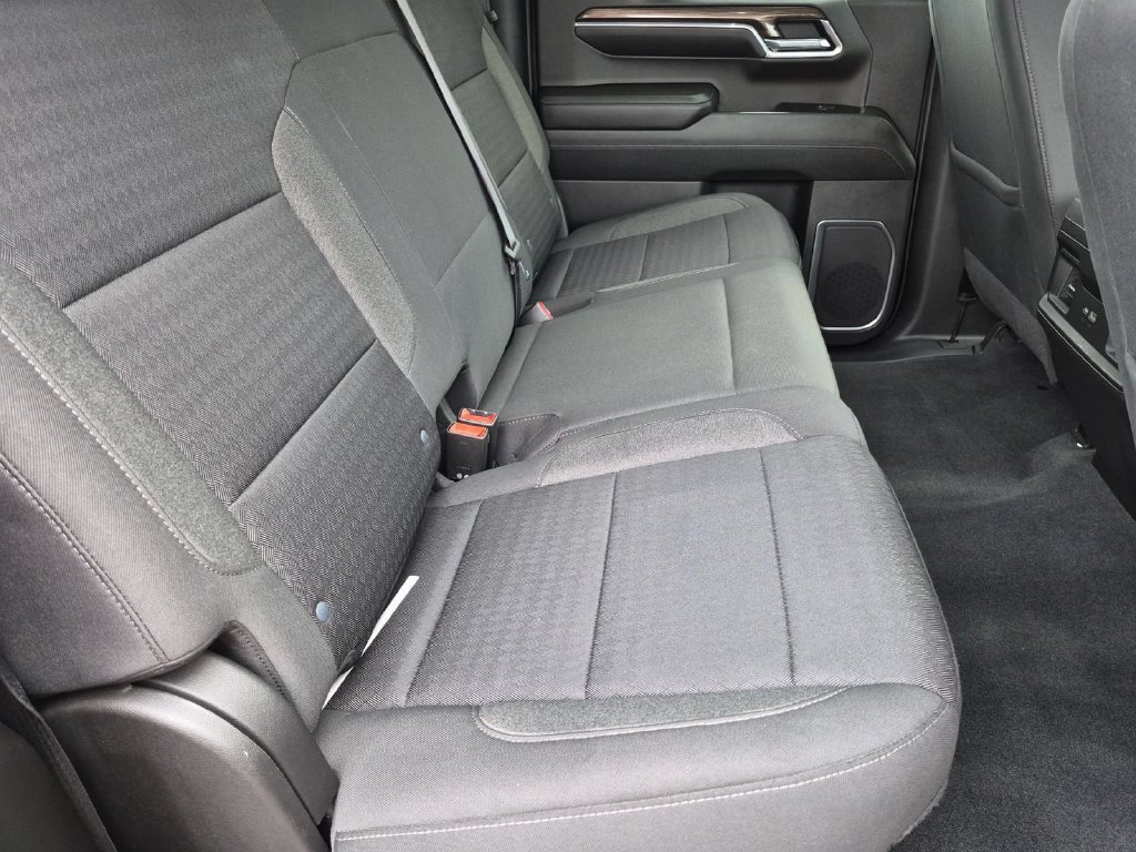 Used 2022 Chevrolet Silverado 1500 RST AWD/4WD image 29