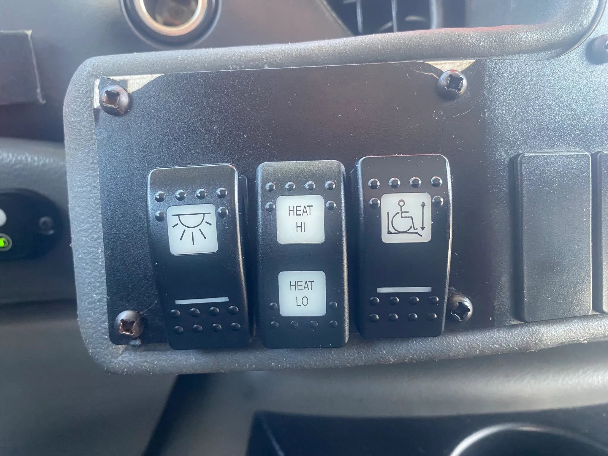 Used 2006 Ford E-450 and Econoline 450 image 14