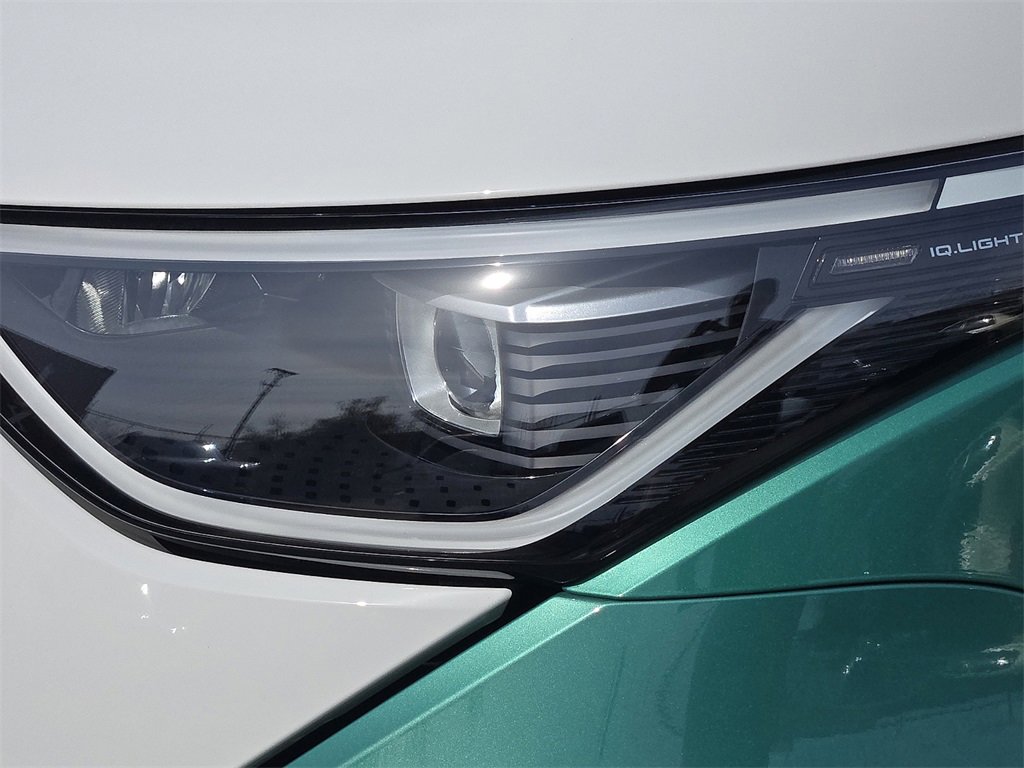 New 2025 Volkswagen ID. Buzz 1st Edition image 7