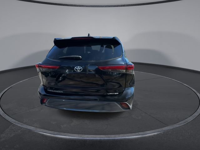Used 2020 Toyota Highlander Limited image 12
