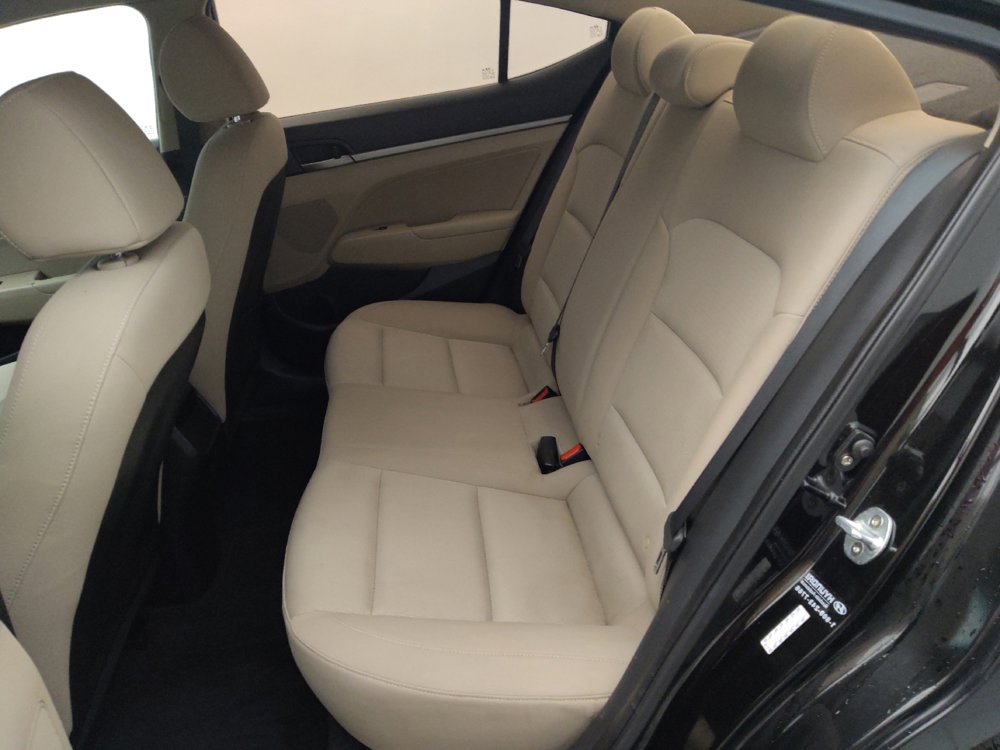 Used 2018 Hyundai Elantra Value Edition FWD image 18