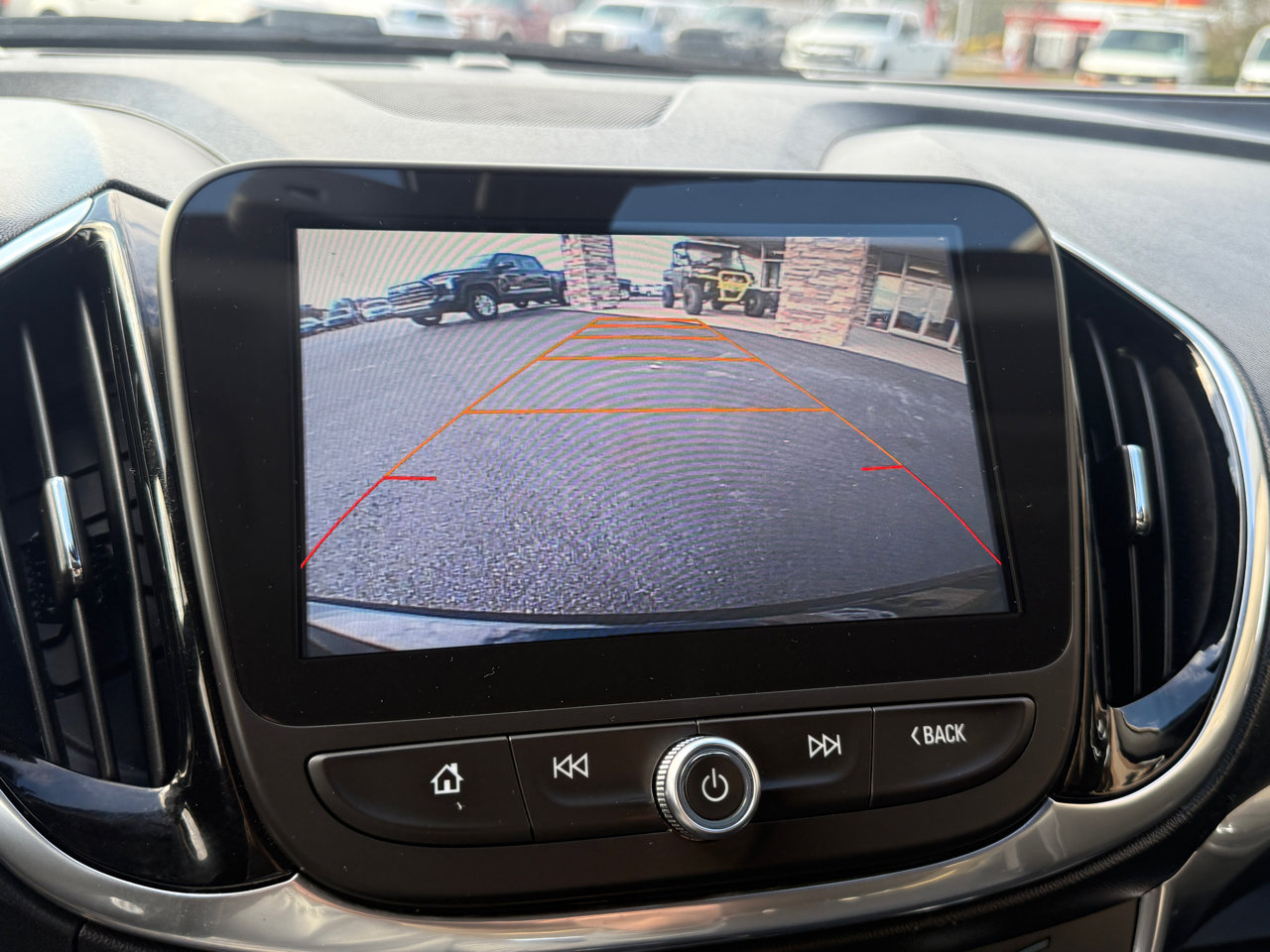 Used 2017 Chevrolet Volt Premier w/ Driver Confidence II Package image 23