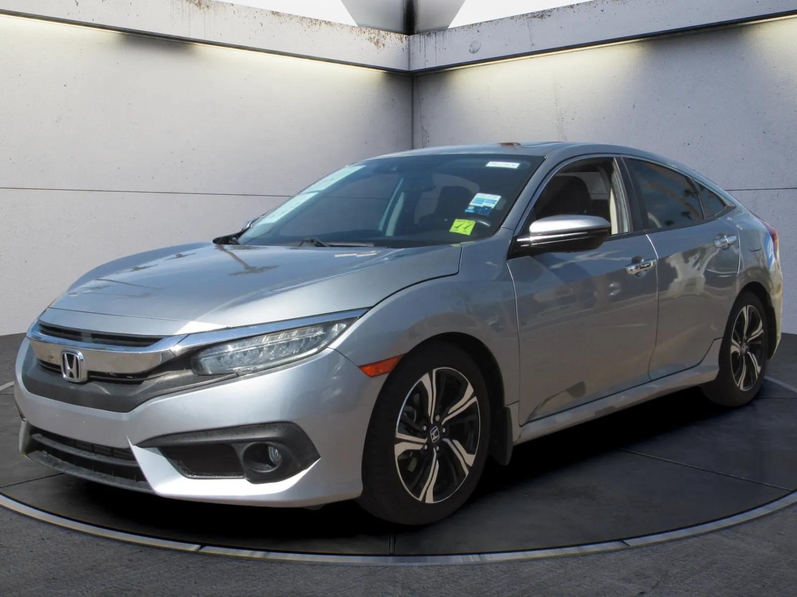 Certified 2017 Honda Civic Touring image 1