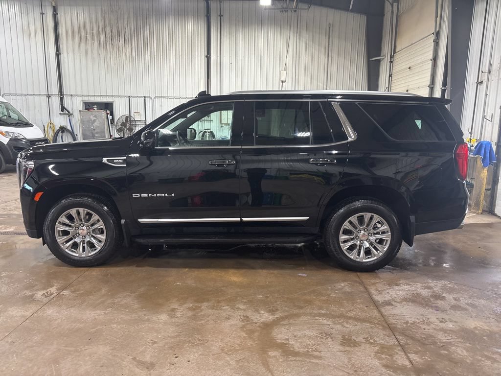 Used 2024 GMC Yukon Denali AWD/4WD image 8
