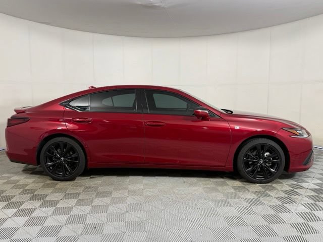 Used 2022 Lexus ES 350 F Sport w/ Accessory Package 2 FWD image 13