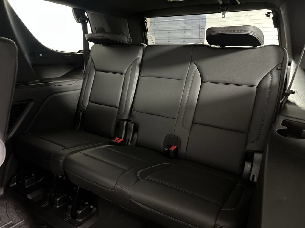 Used 2022 GMC Yukon Denali AWD/4WD image 25