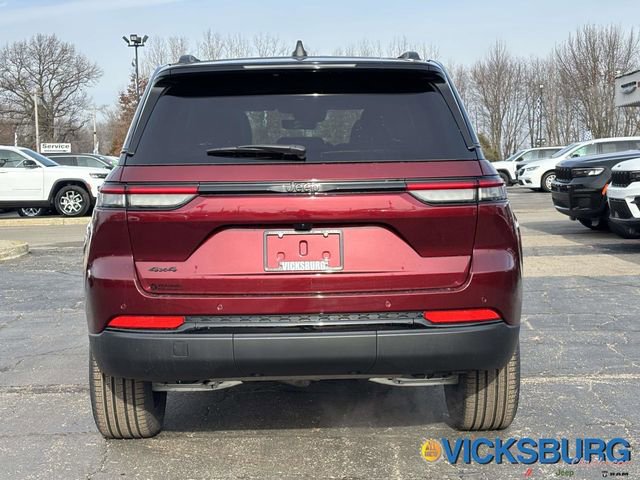 New 2025 Jeep Grand Cherokee Limited image 31