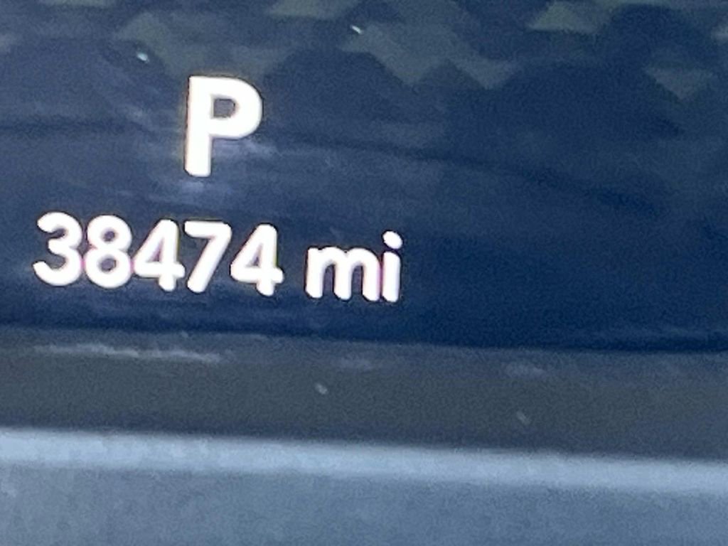 Used 2023 Jeep Wrangler Sport S image 31