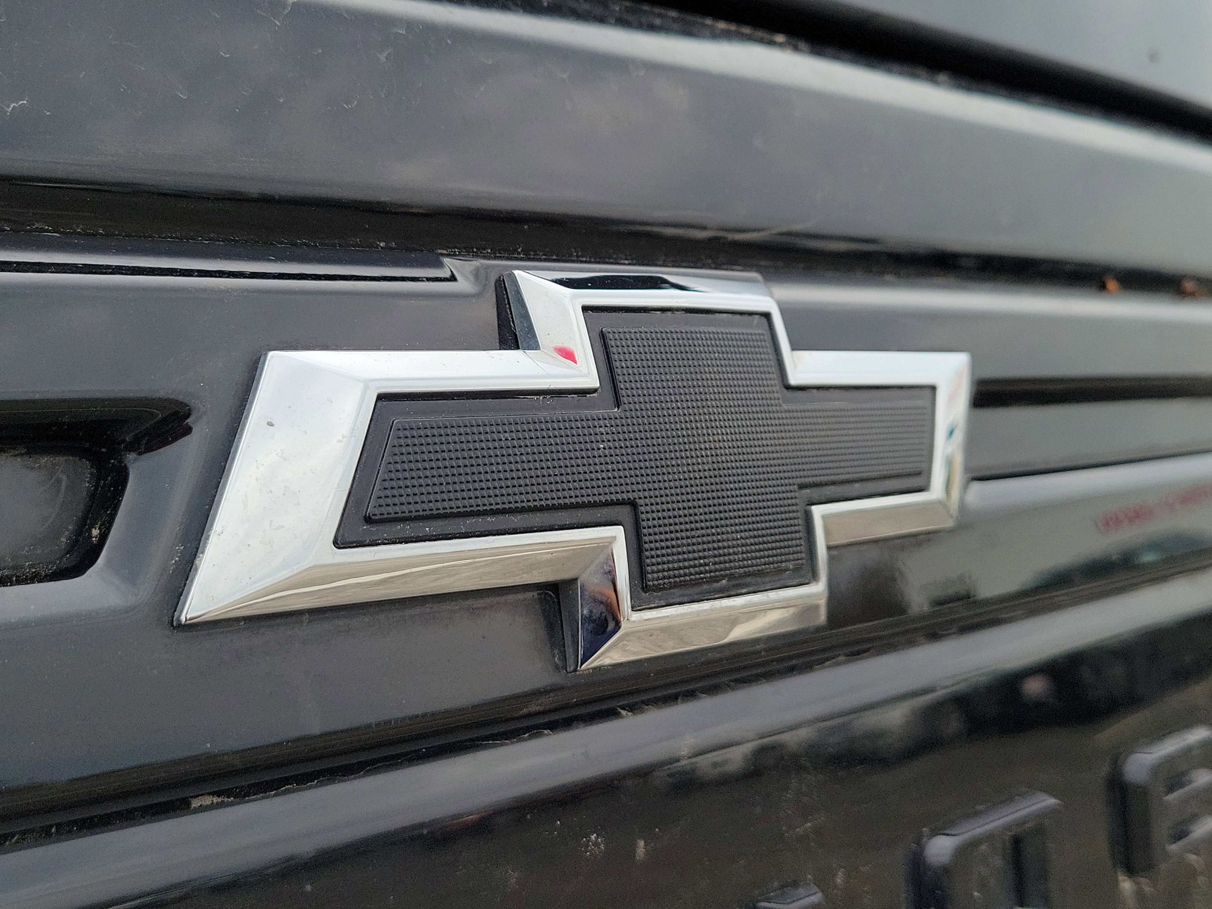 Used 2024 Chevrolet Tahoe Z71 w/ Z71 Off-Road Package image 6