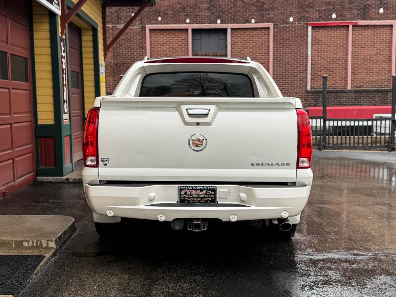 Used 2013 Cadillac Escalade EXT Luxury image 5