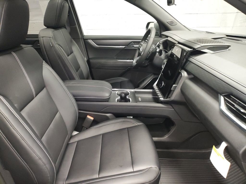 New 2026 GMC Acadia Elevation w/ Elevation Premium Package image 7