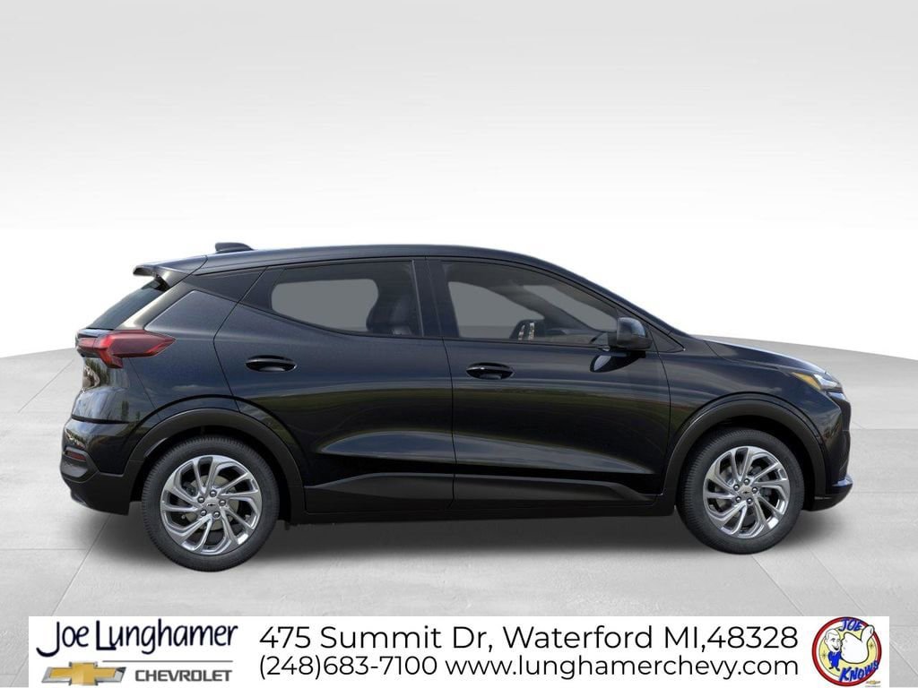 New 2027 Chevrolet Bolt LT w/ Comfort Package FWD image 5
