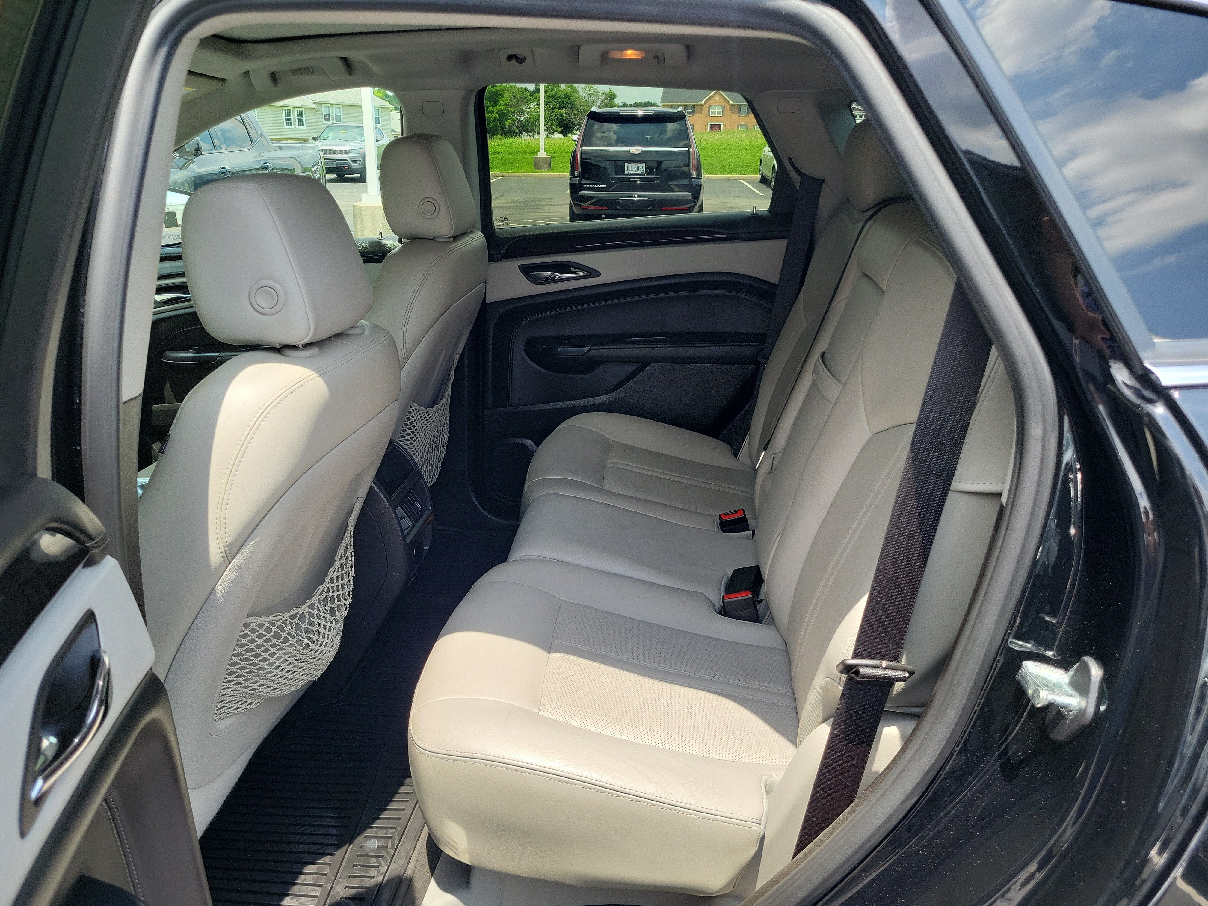 Used 2015 Cadillac SRX Performance w/ Driver Awareness Package FWD image 14
