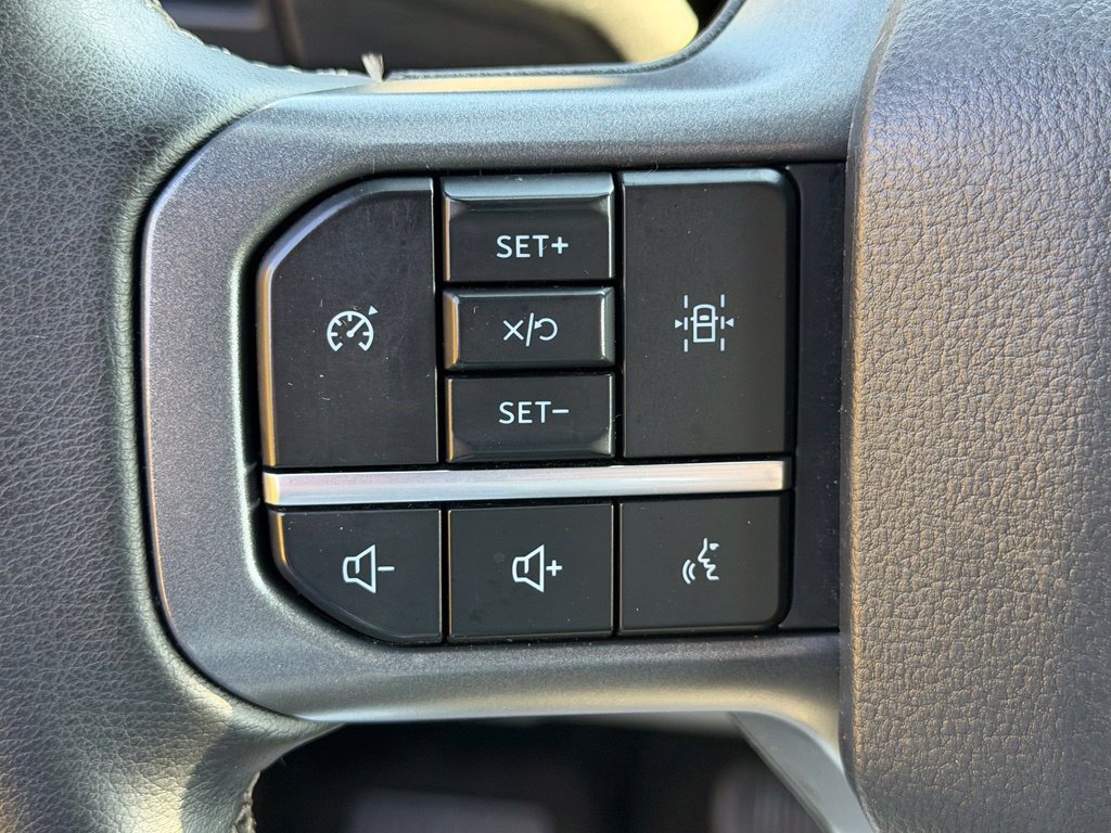 Used 2025 Ford F150 XLT w/ Equipment Group 301A Standard AWD/4WD image 10