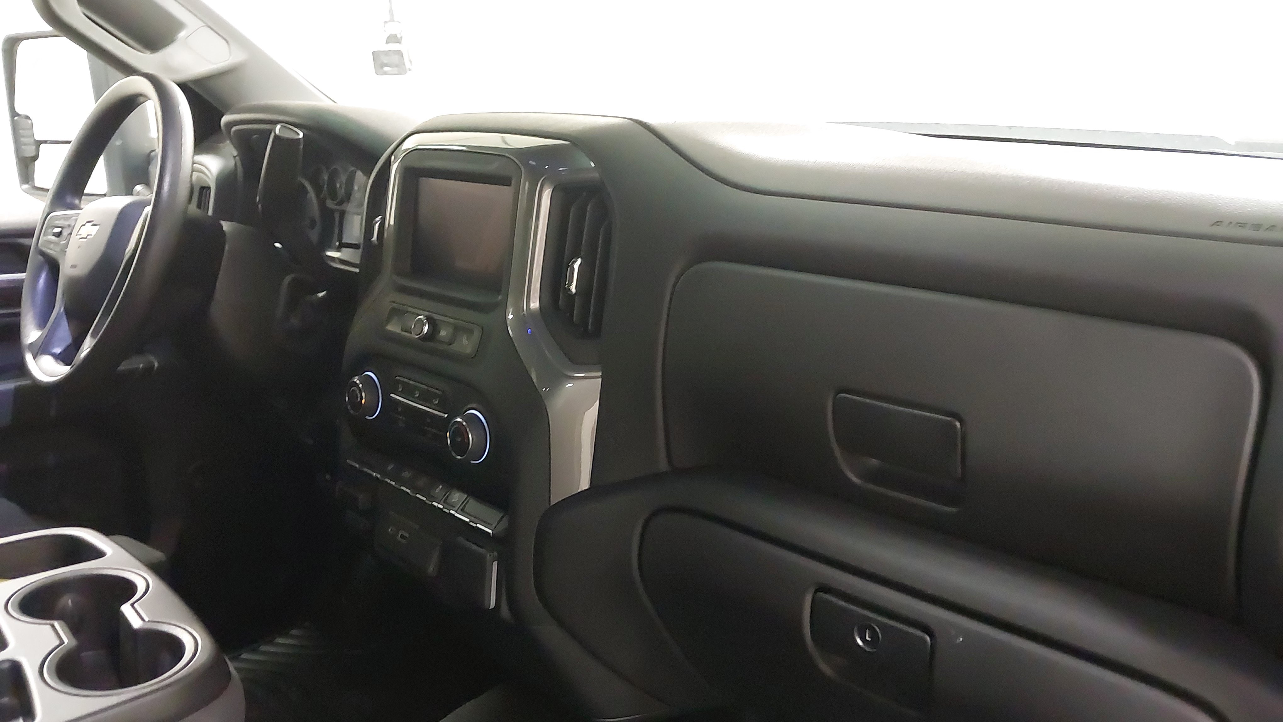 Used 2024 Chevrolet Silverado 2500 Custom w/ Custom Convenience Package AWD/4WD image 29