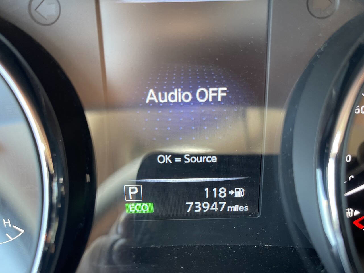 Used 2017 Nissan Rogue SL w/ SL Premium Package image 16