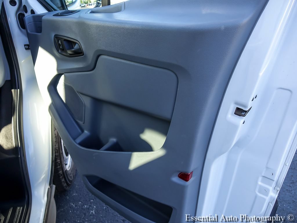 Used 2018 Ford Transit 150 XL RWD image 25