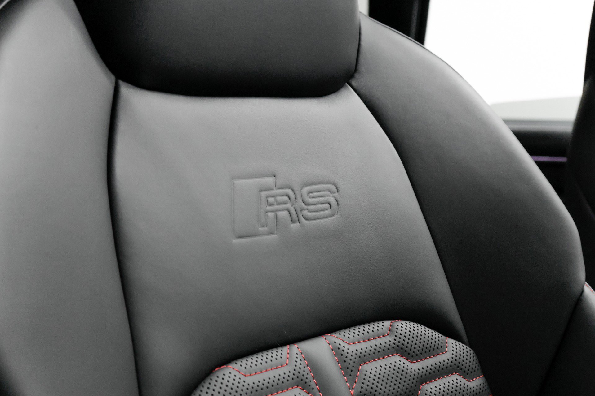 Used 2023 Audi RS 6 image 42