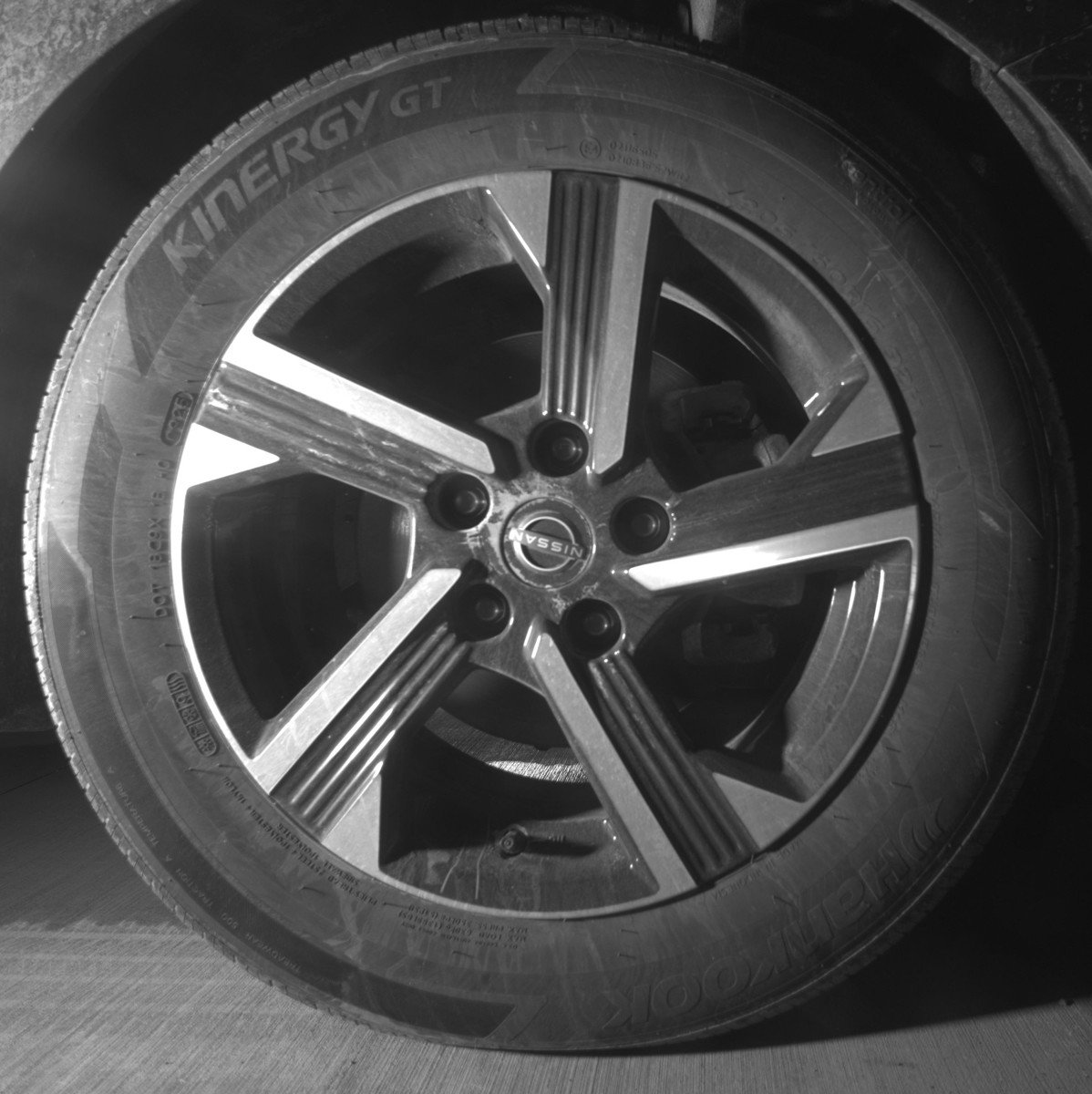 Used 2025 Nissan Sentra SV image 13