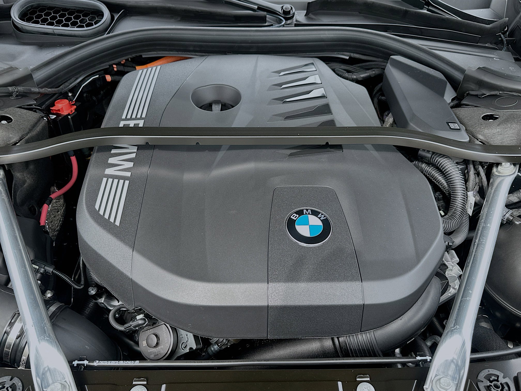 New 2026 BMW 750e xDrive image 26