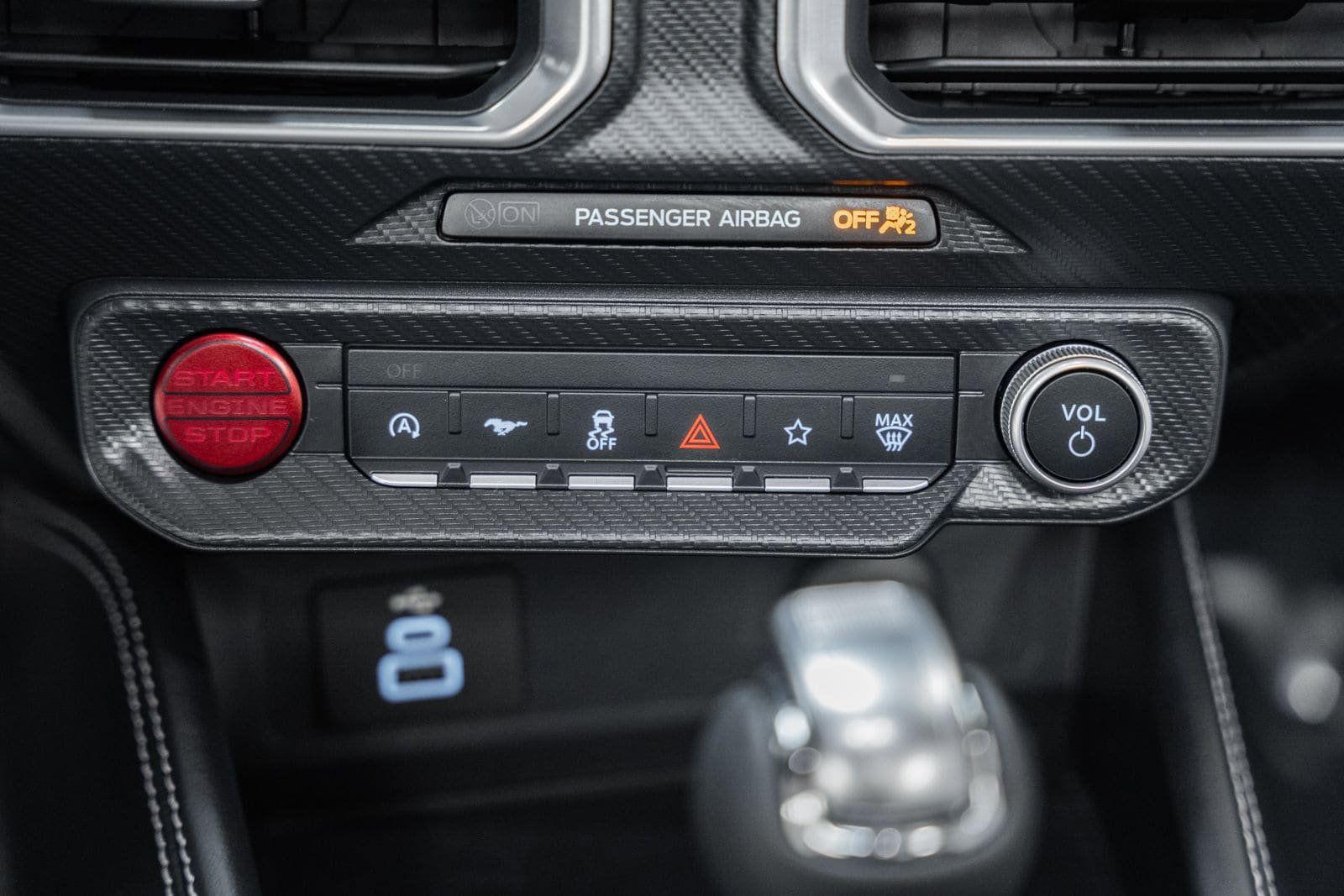 Certified 2025 Ford Mustang GT Premium RWD image 33