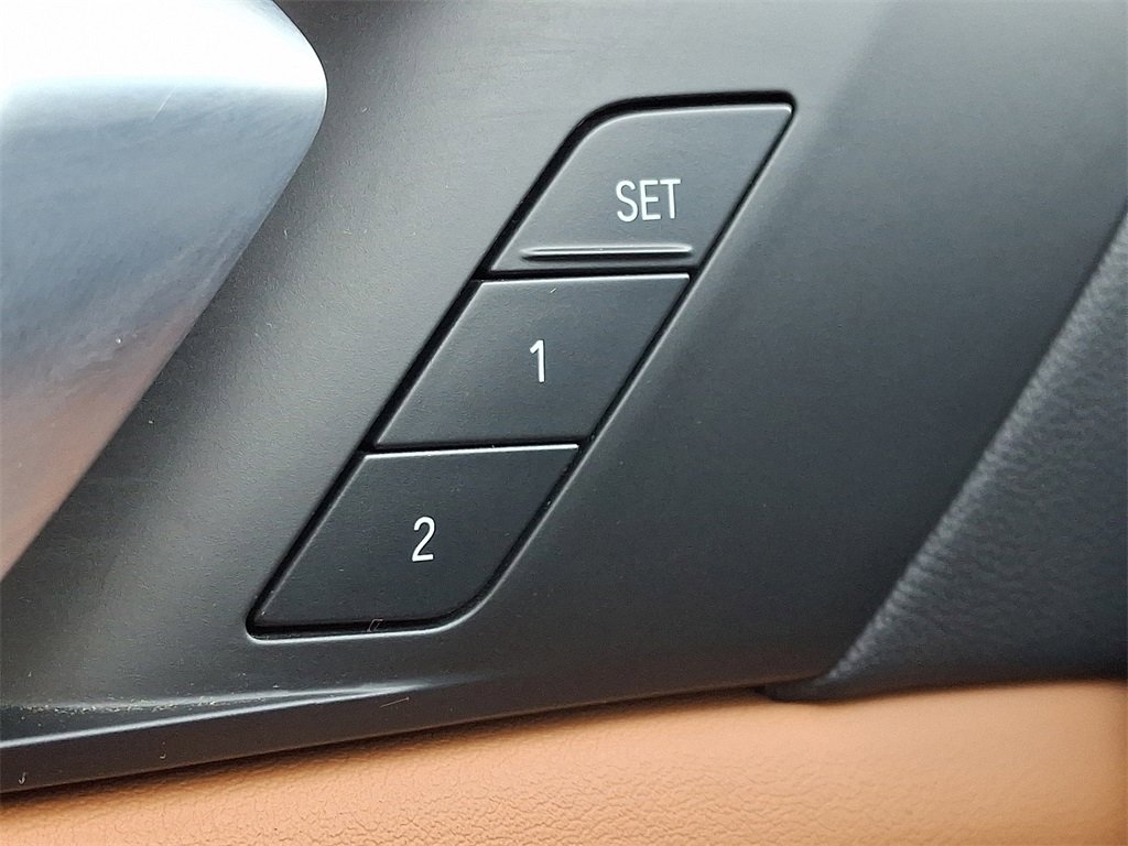 Certified 2023 BMW X5 xDrive40i w/ M Sport Package image 29