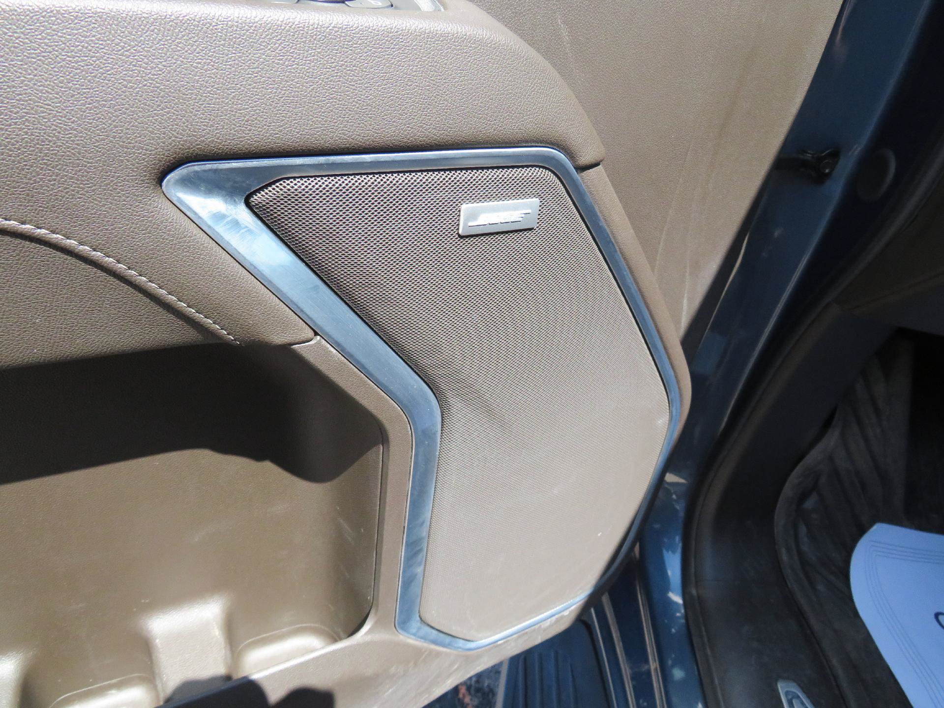 Used 2024 Chevrolet Silverado 1500 LTZ AWD/4WD image 4