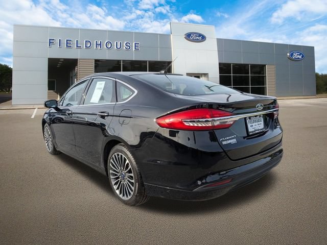Used 2017 Ford Fusion SE w/ Fusion SE Technology Package FWD image 11