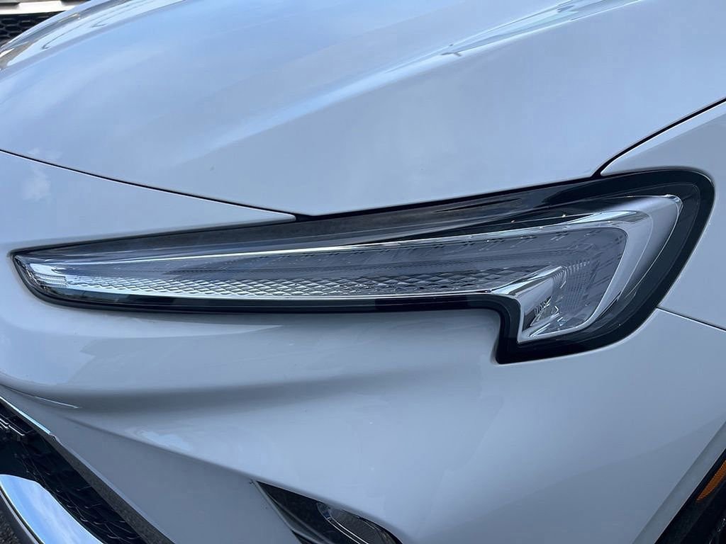 Used 2024 Buick Encore GX Sport Touring FWD image 13