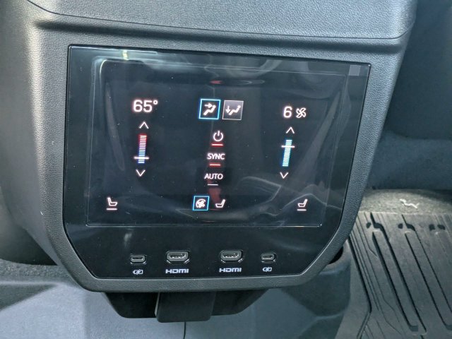 New 2027 GMC Yukon Denali Ultimate AWD/4WD image 19